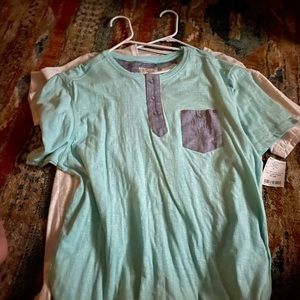 Two men’s T-shirts XXL